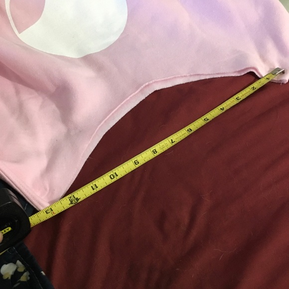 NWOT M/L Printed off shoulder alien logo sweater - Picture 3 of 8